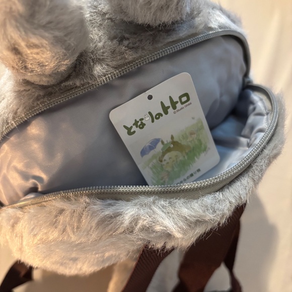 Studio Ghibli My Neighbor Totoro Big Gray Totoro Plush Backpack Large - Picture 3 of 5